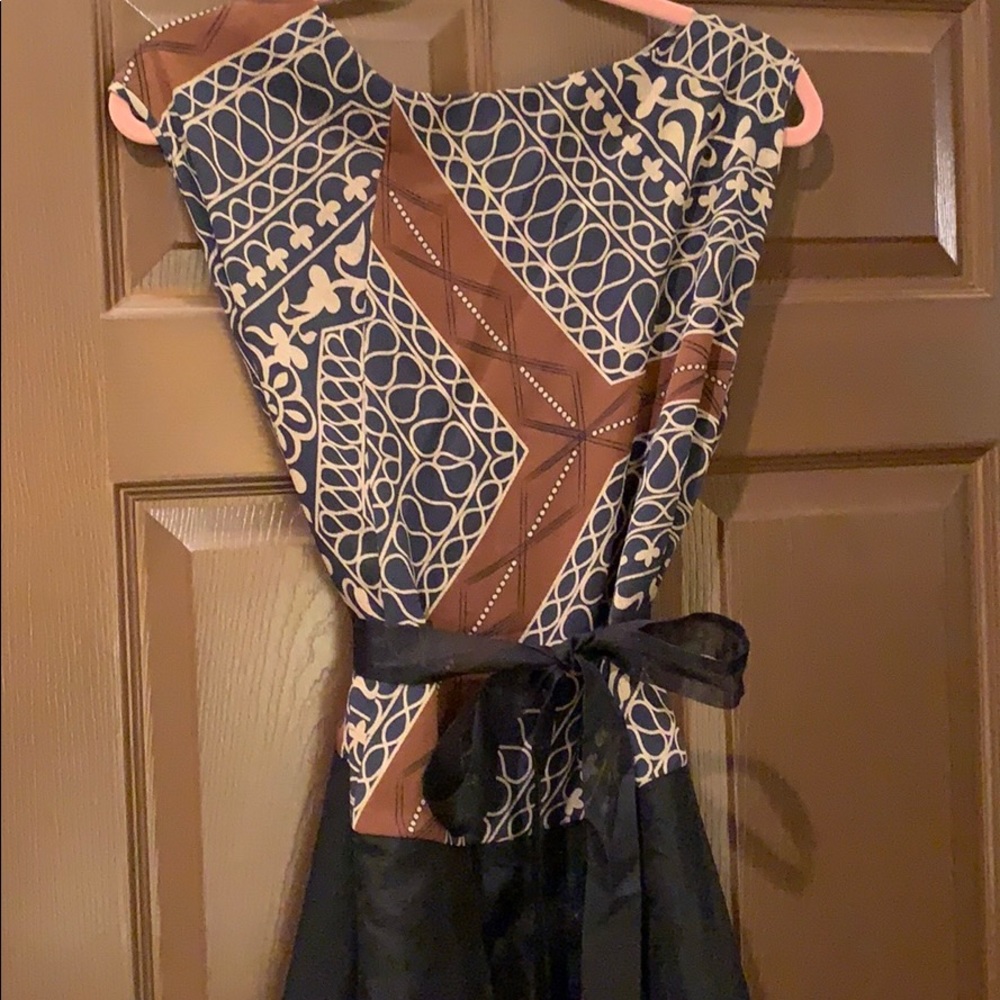 Gary Graham 100% silk dress